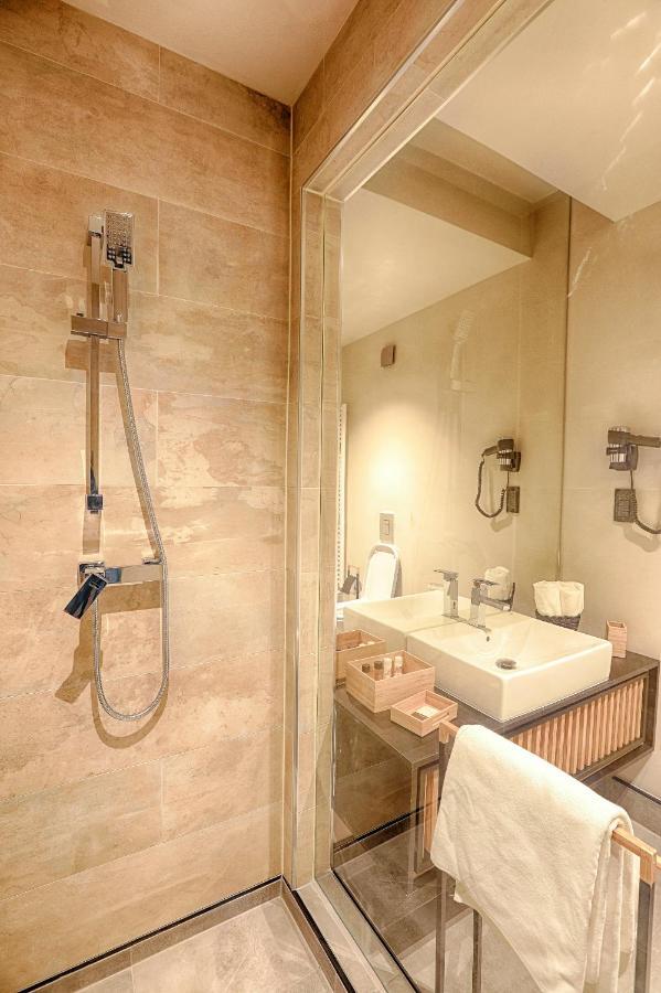 Nani Nani Boutique Hotel Brasov Exterior photo