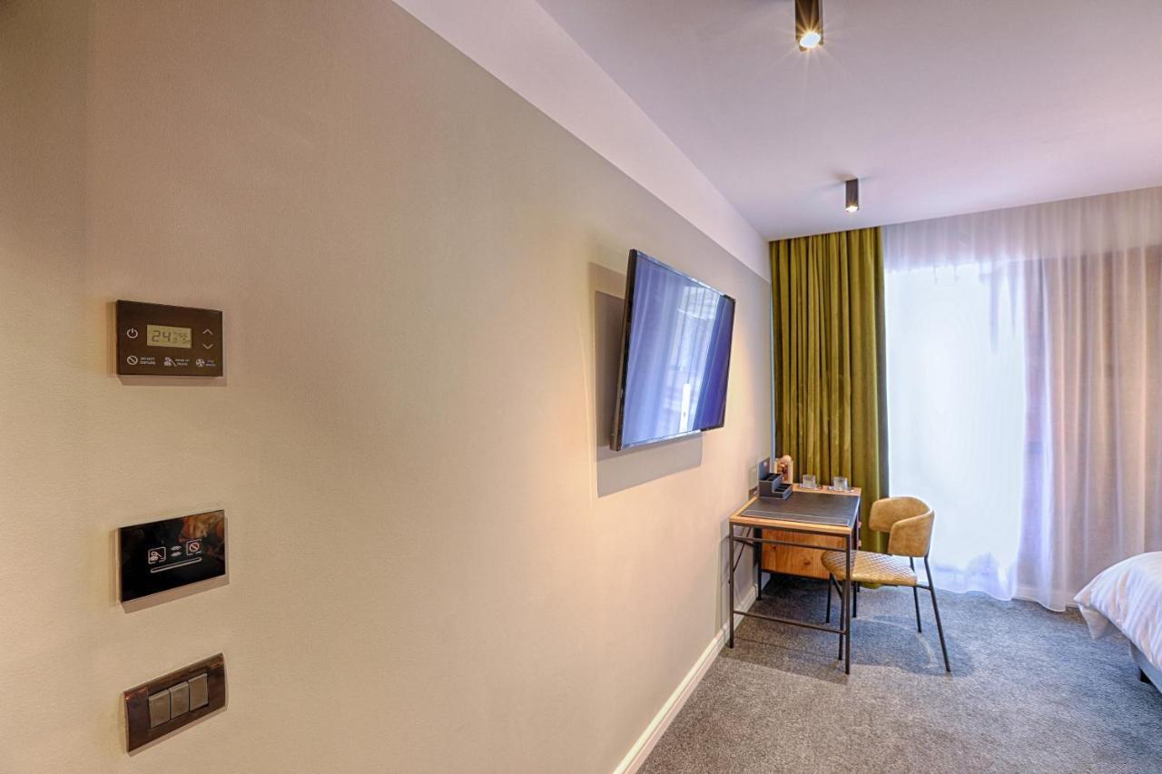 Nani Nani Boutique Hotel Brasov Exterior photo